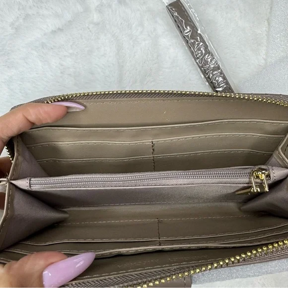 Badgley Mischka Long Taupe Wallet with Phone Pocket & Wrislet - Picture 6 of 8